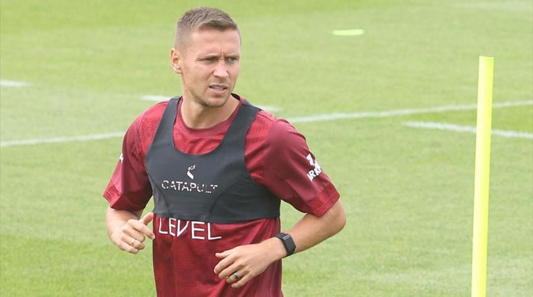 Galatasarayda ayrılık gerçekleşiyor Tercihini yaptı