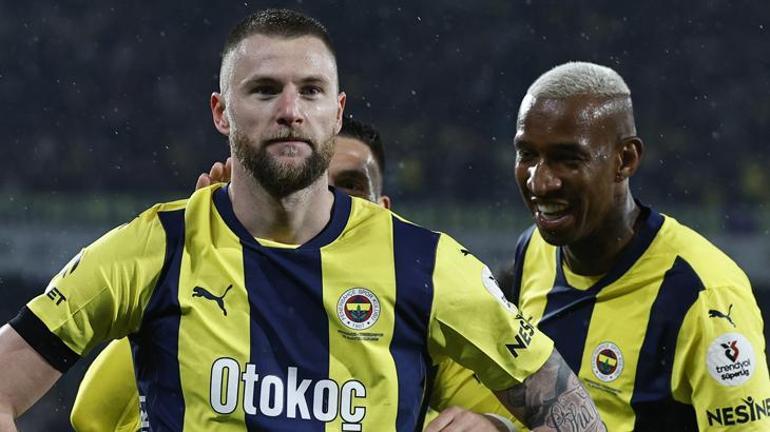 Fenerbahçeden dev transfer operasyonu Ali Koç müjdeyi verdi
