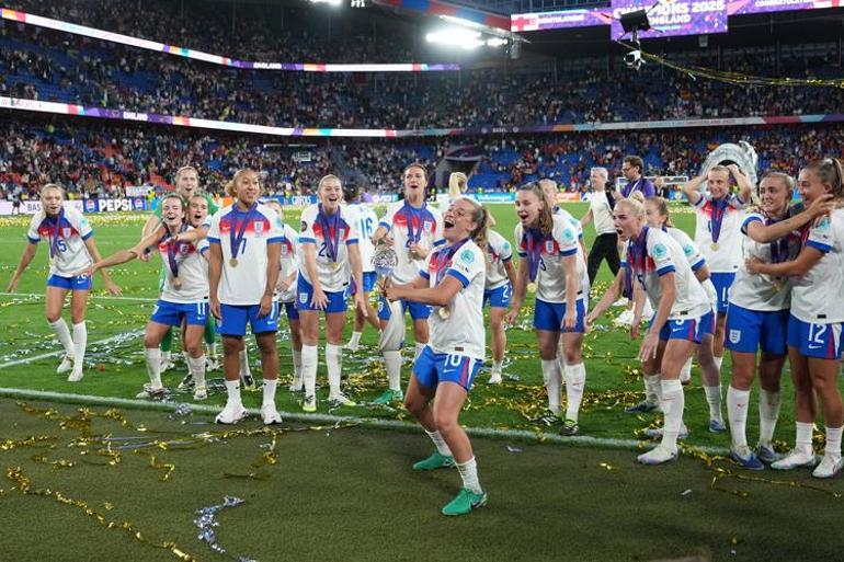 England defend European title in dramatic penalty shootout against Spain