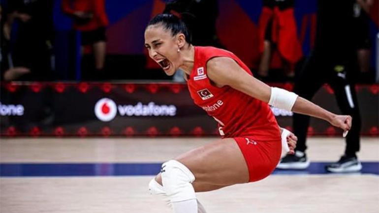 Dünya Şampiyonası öncesi Filenin Sultanlarında Simge Aköz şoku Ameliyat olacak