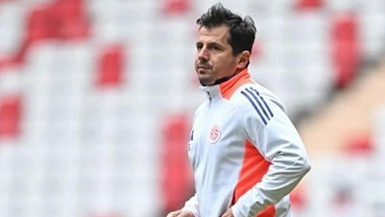 Antalyaspor teknik direktörü Emre Belözoğlundan, Kerem Aktürkoğluna transfer mesajı