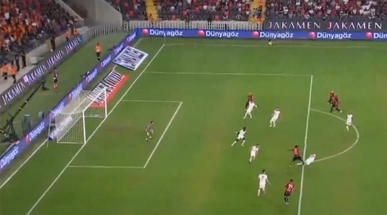 Gaziantep FK - Galatasaray maçına damga vuran penaltı kararları Yoğun itirazlar...
