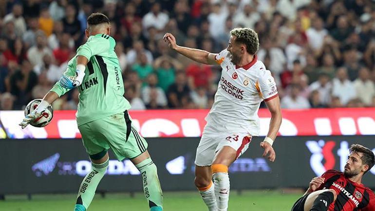 Gaziantep FK - Galatasaray maçında kırmızı kart kararı File bekçisi oyundan atıldı