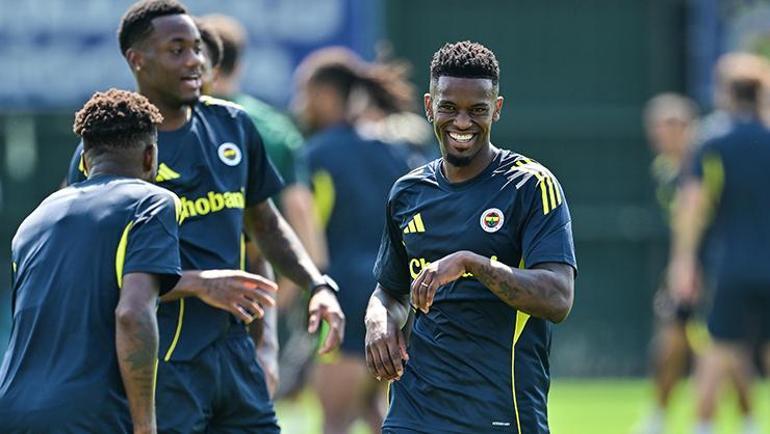 Fenerbahçede Jose Mourinhodan 3 yıldız sürprizi Feyenoord maçında ilk 11...