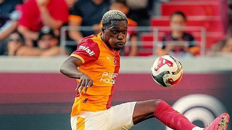Galatasarayda sürpriz ayrılık: Görüşmeler başladı, bonservis için pazarlıklar devam ediyor