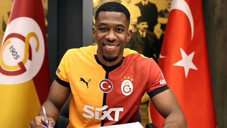 ÖZEL | Galatasarayda ayrılık: Carlos Cuesta yarın imzayı atıyor