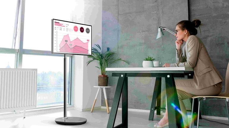 THOMSON Go Plus: Taşınabilir, 4K Ultra HD dokunmatik ekranla inovasyon parmaklarınızın ucunda