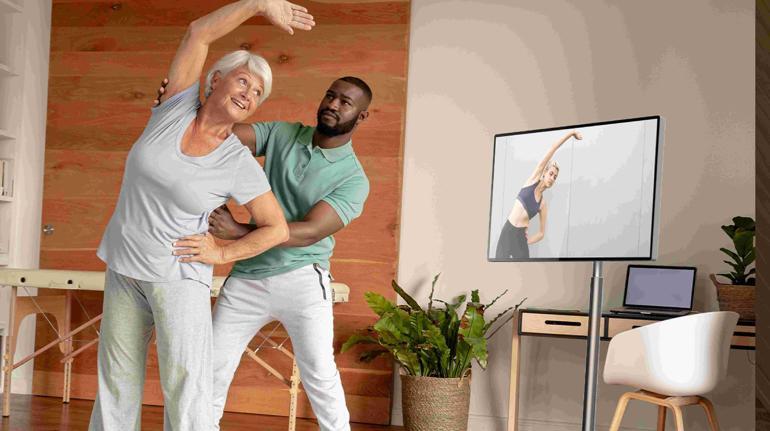 THOMSON Go Plus: Taşınabilir, 4K Ultra HD dokunmatik ekranla inovasyon parmaklarınızın ucunda
