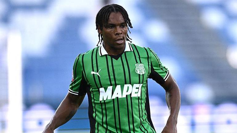 Adı Fenerbahçeyle anılıyordu Beşiktaş yıldız ismin transferinde sona geldi