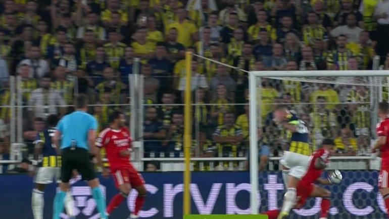 Penaltıyı atladı Fenerbahçe-Benfica maçında skandal hata: 4 dakika ilave çok azdı