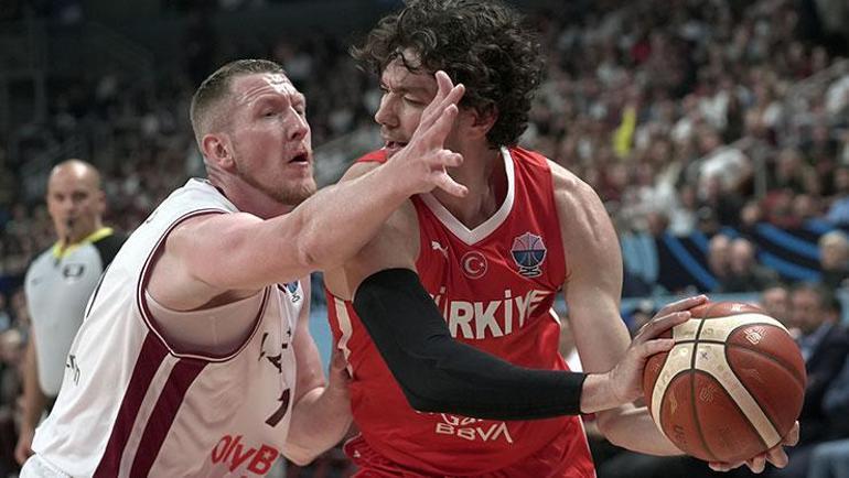 12 Dev Adam şov yaparak EuroBasket 2025e başladı | Letonya - Türkiye maç sonucu: 73-93