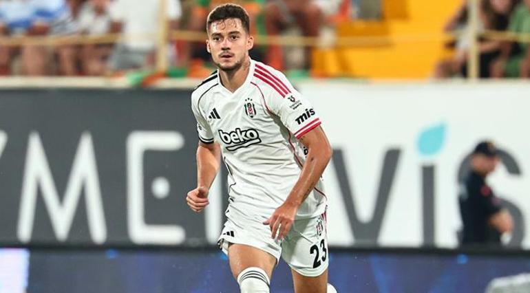 Beşiktaşta 3 ayrılık Sergen Yalçın biletlerini kesti