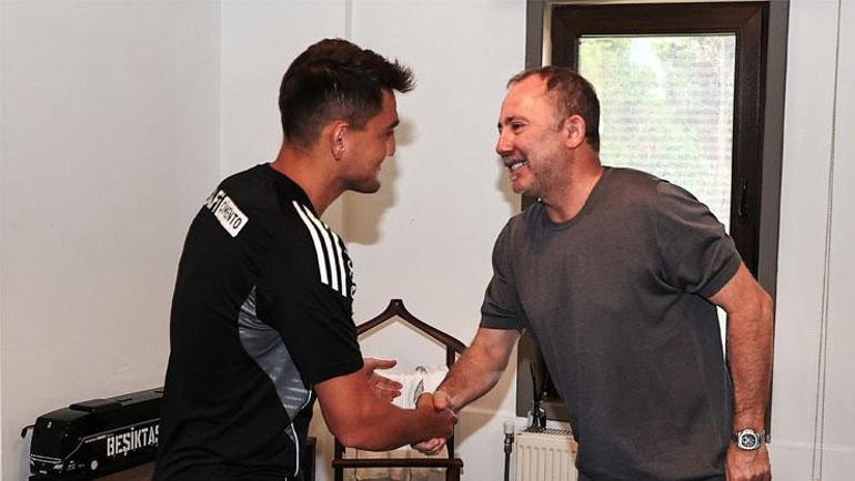 Beşiktaş'ın yeni transferi Cengiz Ünder'den ilk açıklama: Kulağım dedikodulara kapalı