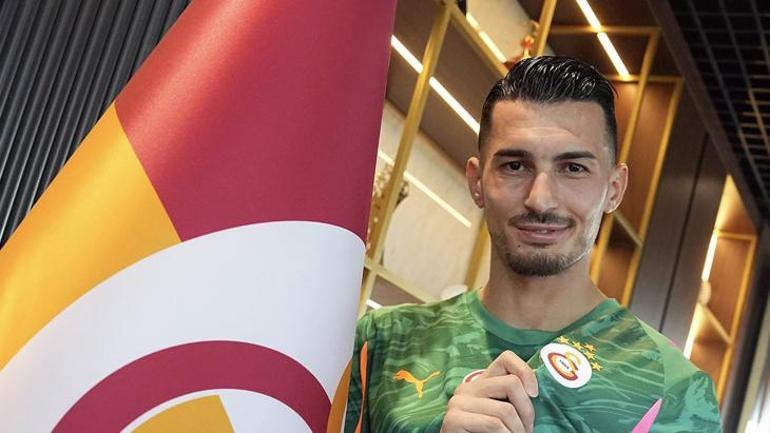 Ve Uğurcan Çakır Galatasaraya imzayı attı İşte ilk sözleri: Terimin son damlasına kadar mücadele edeceğim