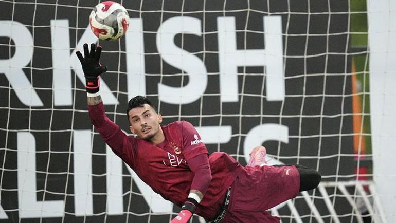 Galatasaray, Eyüspor maçı hazırlıklarını sürdürdü Uğurcan Çakır ilk antrenmanına çıktı