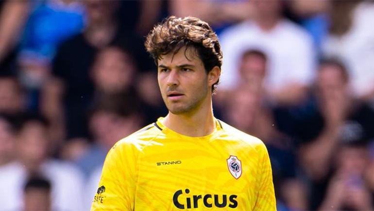 Manchester Uniteddan Altay Bayındır bombası Derbi öncesi Ruben Amorim resmen açıkladı