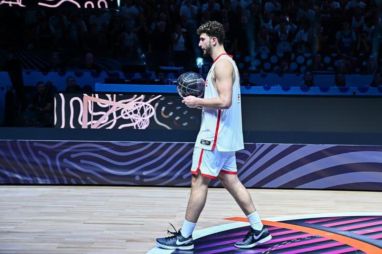 Türkiye takes silver in EuroBasket Final after heartbreaking loss to Germany
