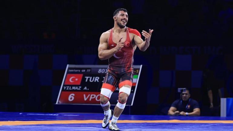 Milli güreşçi Ahmet Yılmaz Dünya üçüncüsü; Zagrebde bronz madalya
