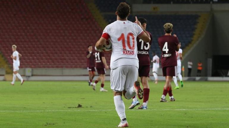 Florian Hasani atmaya, Boluspor yenilmemeye devam ediyor... Hatayspor-Boluspor maç sonucu 2-2