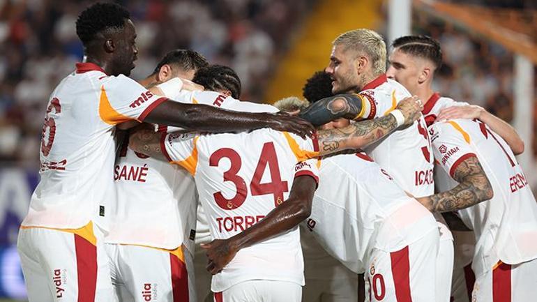 Galatasaraydan tarihi galibiyet Süper Ligde bir ilk...