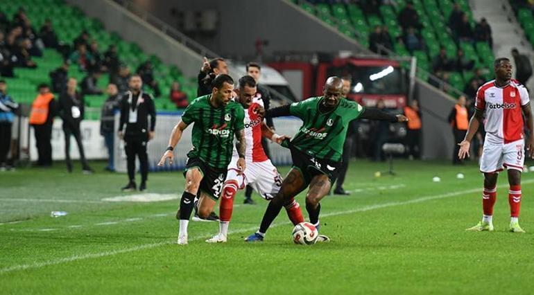 Sakaryaspor-Sivasspor maçında inanılmaz hata Hükmen mağlubiyet gündemde