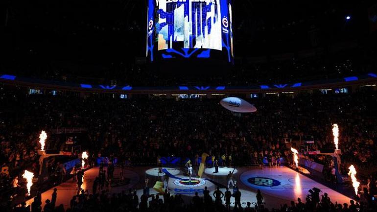 Fenerbahçe Beko Euroleaguee farklı başladı, Horton-Tucker şov yaptı (Fenerbahçe Beko - Paris Basketball maç sonucu 96-77)
