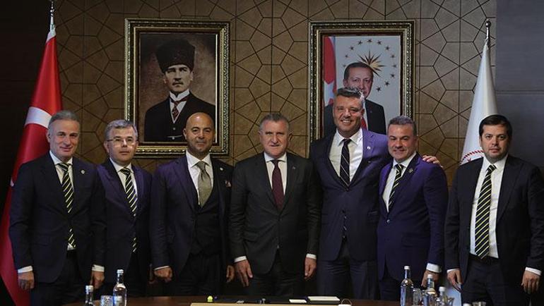 Bakan Bak, Fenerbahçe yönetimini kabul etti