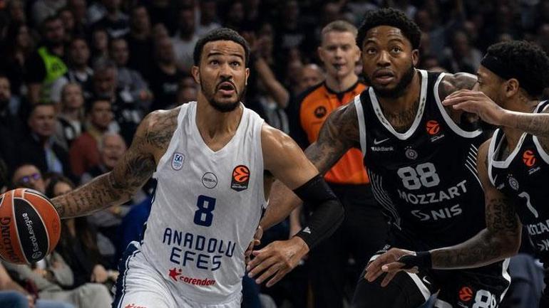Anadolu Efes Partizan deplasmanında sonunu getiremedi... Maç sonucu 93-87