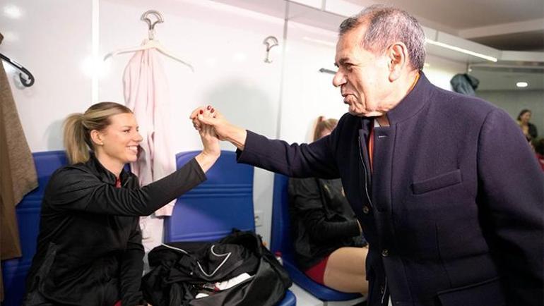 İlkin Aydın ve Myriam Sylla Galatasarayın ilk maçında şov yaptı Dursun Özbek sürprizi