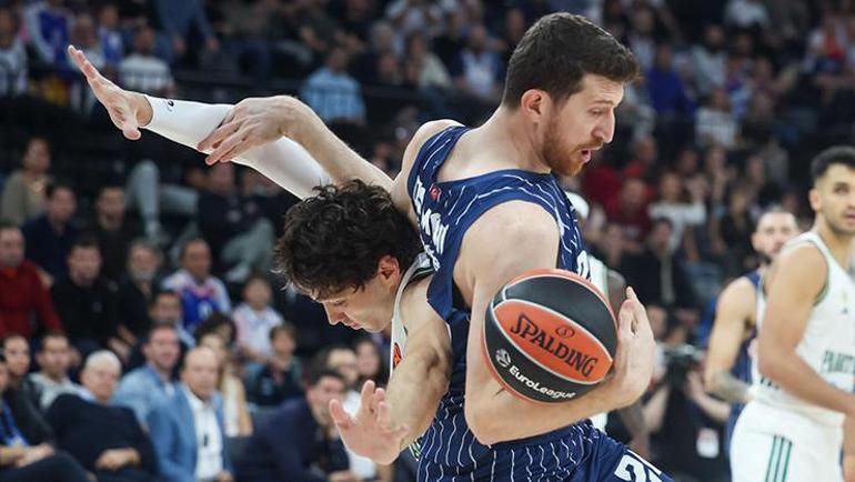 Anadolu Efes - Panathinaikos maç sonucu: 81-95