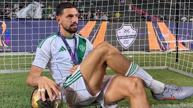Fenerbahçeden Suudi Arabistan çıkarması Transferde çifte sürpriz