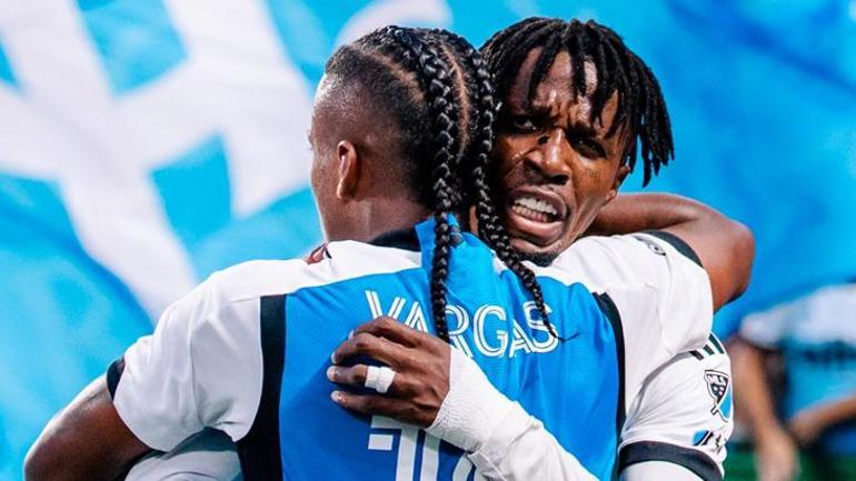 Wilfried Zaha Amerikada Kral Benim diyor Önce golünü attı, sonra kırmızı kart gördü