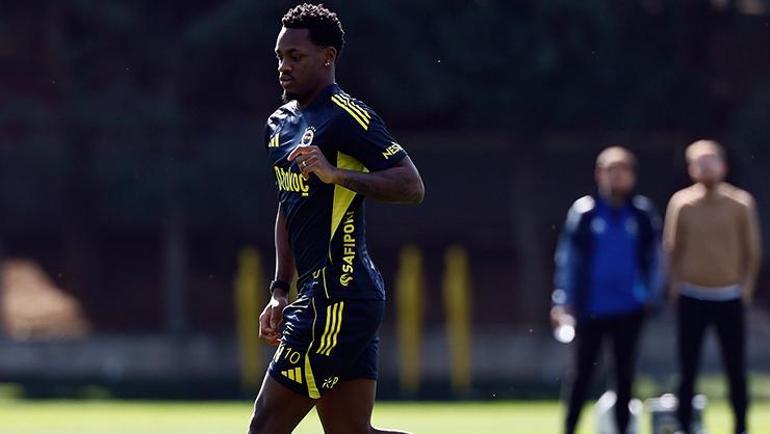 Fenerbahçede Jhon Duran müjdesi Açıklama geldi...