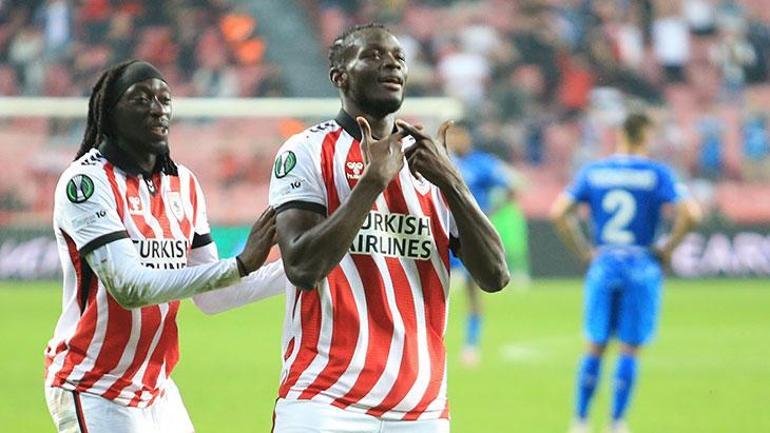 Avrupalı Samsunspor gol yemeden 2'de 2 yaptılar... Samsunspor - Dinamo Kiev maç sonucu 3-0