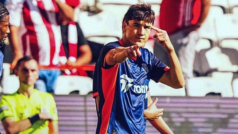 Başakşehir, Antalyada farka koştu Antalyaspor - Başakşehir maçı sonucu: 0-4