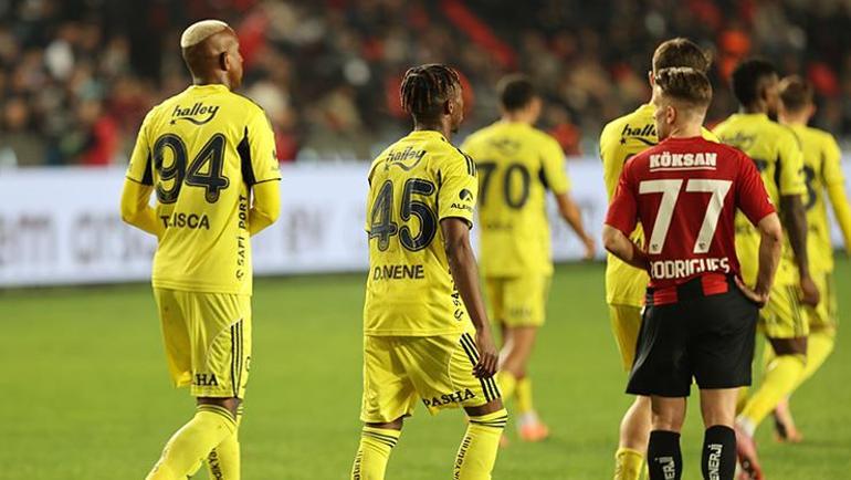 Fenerbahçede Talisca şov: Sonradan girdi, maça damga vurdu