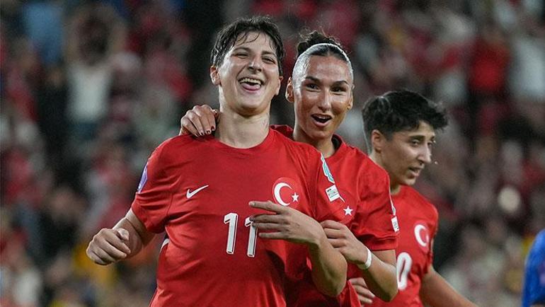 A Milli Kadın Futbol Takımı hata yapmadı B Liginde kalmaya hak kazandı | Türkiye - Kosova maç sonucu: 3-0