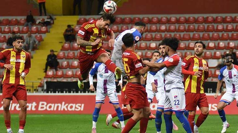 Kayserispor Kupada turladı, yeni hocasıyla ilk galibiyet sevincini yaşadı