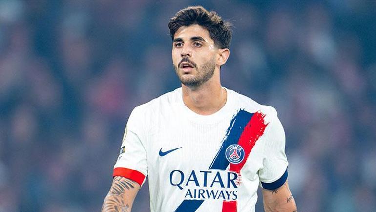 Galatasaray peşindeydi Yıldız oyuncu PSGden ayrılma kararı aldı