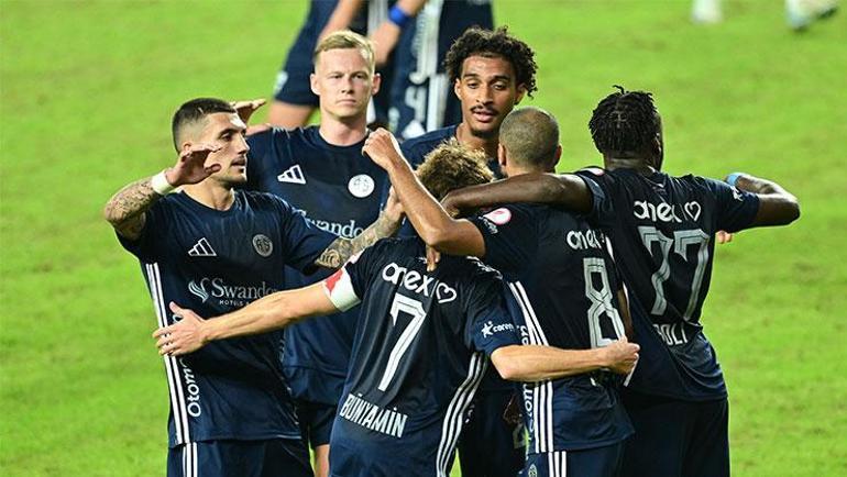 Antalyaspor evinde hata yapmadı Bursasporu 3 golle geçti | Antalyaspor - Bursaspor maç sonucu: 3-0