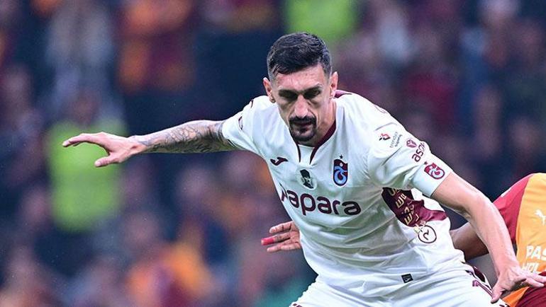 Trabzonsporda sakatlık Yıldız oyuncu maça devam edemedi