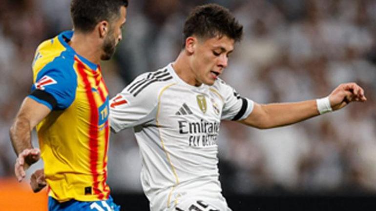 ÖZET I Arda Güler asistlere, Mbappe gollere devam etti, Real Madrid evinde Valencia'yı 4-0'la geçti