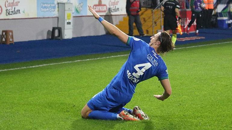 ÖZET I Rizede çaylar Attila Mocsiden Çaykur Rizespor - Karagümrük maç sonucu 1-0