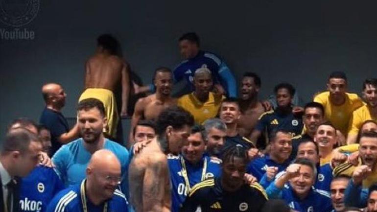 Jayden Oosterwoldeden gündem olan fotoğrafa açıklama: Tırmanmaya çalışıyordum