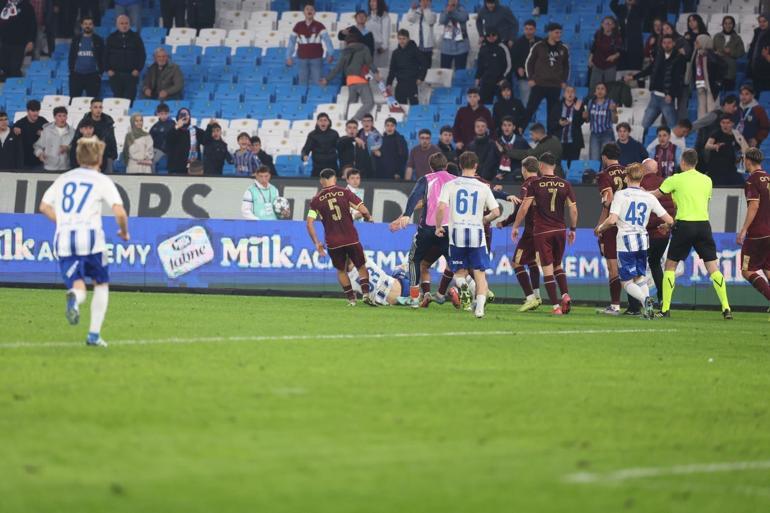 Trabzonspor-Helsinki maçında büyük olay Tribünlere hareket çekti, yere yuvarlandı...