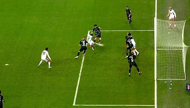 Çok konuşulacak pozisyon İşte Galatasarayın iptal edilen golü