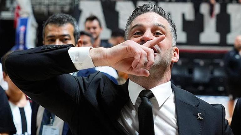 Beşiktaş taraftarından Dusan Alimpijevice sevgi seli Sırp koç takımın kaderini değiştirdi