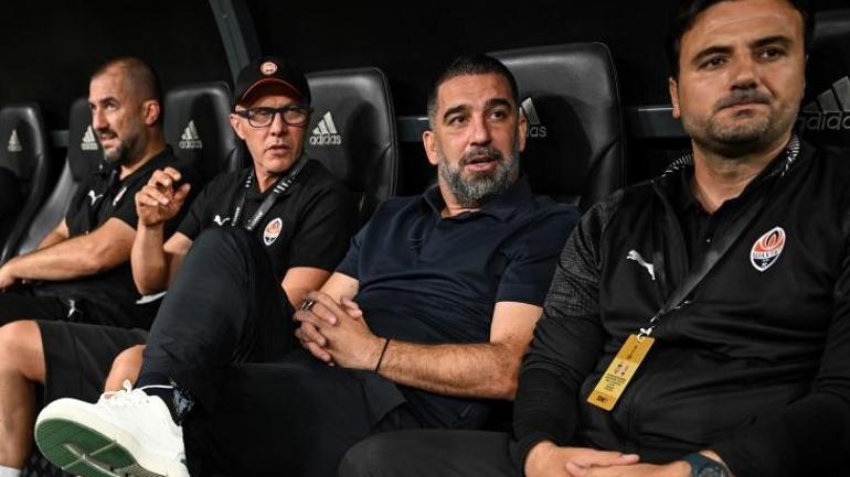 Arda Turandan çarpıcı itiraf Bombalar atıldı, sığınağa indik