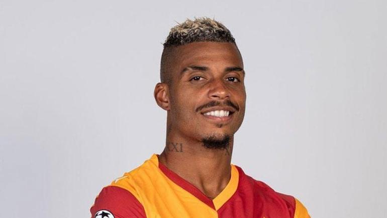 Galatasarayda sakatlık Yıldız oyuncu devam edemedi