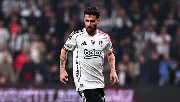 Beşiktaşlı Rafa Silvadan yeni karar Maçlara çıkacak mı